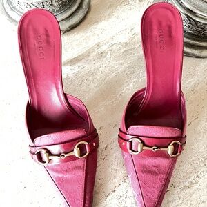 Gucci Fuchsia Leather Mules